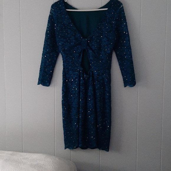 Dress - Picture 2 of 2